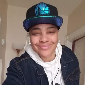 Meet your Posher, Gina